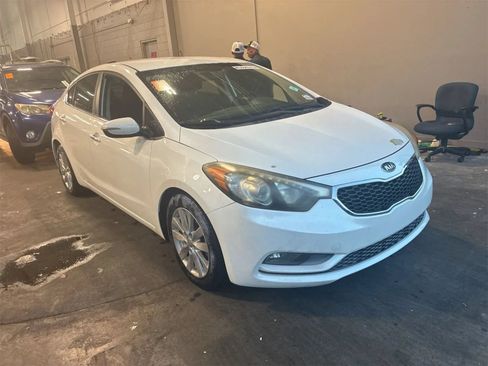 Used 2015 Kia Forte EX FWD image 7