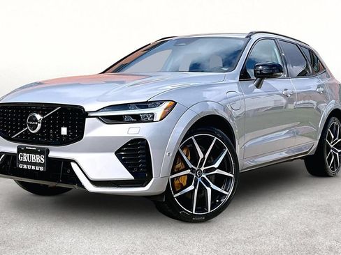 Certified 2023 Volvo XC60 T8 Polestar AWD/4WD image 15