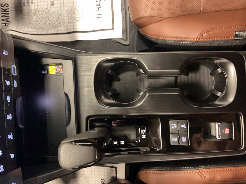 New 2026 Subaru Outback Touring AWD/4WD image 17