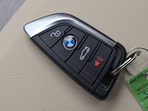 Used 2025 BMW 440i xDrive Coupe w/ Premium Package AWD/4WD image 36