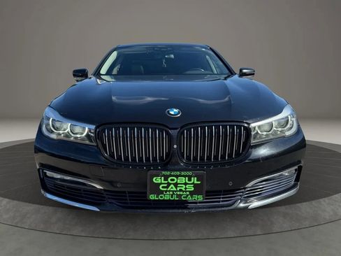 Used 2017 BMW 740i RWD image 3