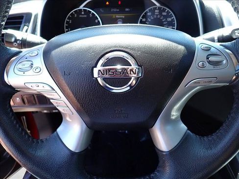Used 2018 Nissan Murano SV w/ Premium Package FWD image 17