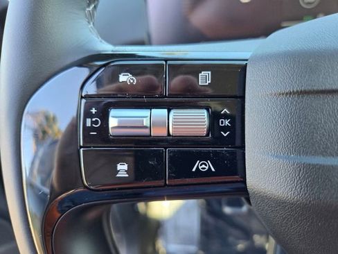 New 2026 Kia Sorento S w/ S Panoramic Sunroof Package FWD image 13