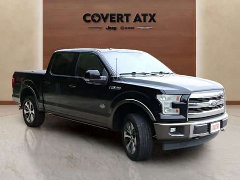 Used 2017 Ford F150 King Ranch w/ Equipment Group 601A Luxury AWD/4WD image 8