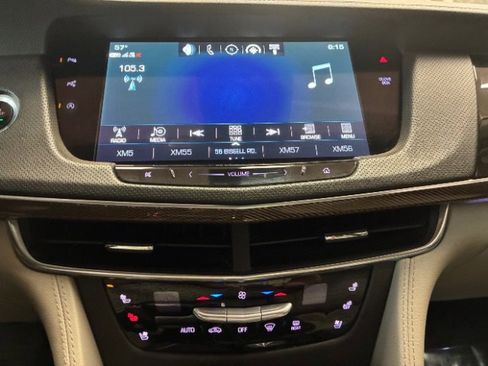 Used 2018 Cadillac CT6 Luxury image 22