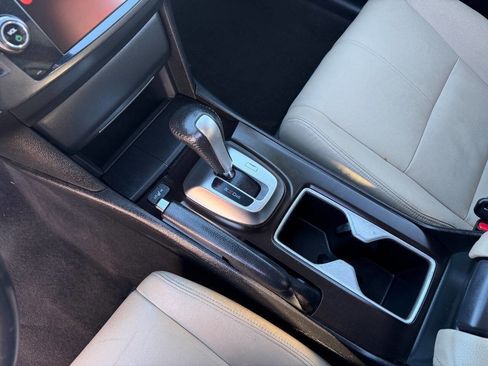 Used 2013 Honda Crosstour EX-L image 11