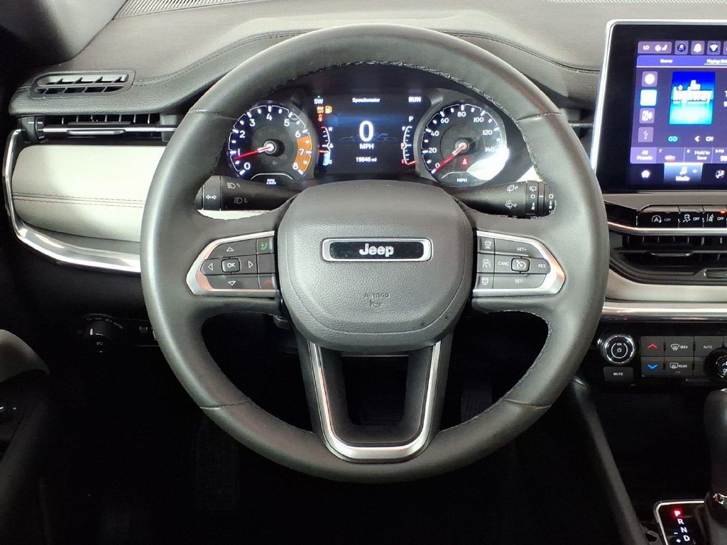 Used 2024 Jeep Compass Limited AWD/4WD image 13