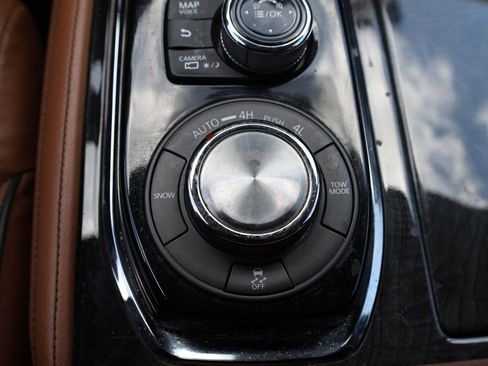 Used 2020 INFINITI QX80 Limited AWD/4WD image 31