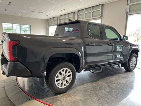 New 2026 Toyota Tacoma SR5 AWD/4WD image 7