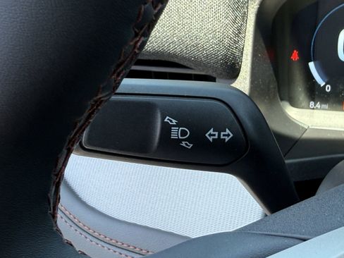 New 2025 Ford Explorer Active image 16