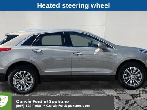Used 2017 Cadillac XT5 Luxury AWD/4WD image 10