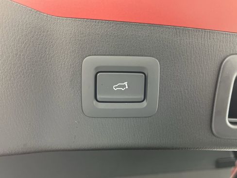 Used 2025 MAZDA CX-5 Signature image 32