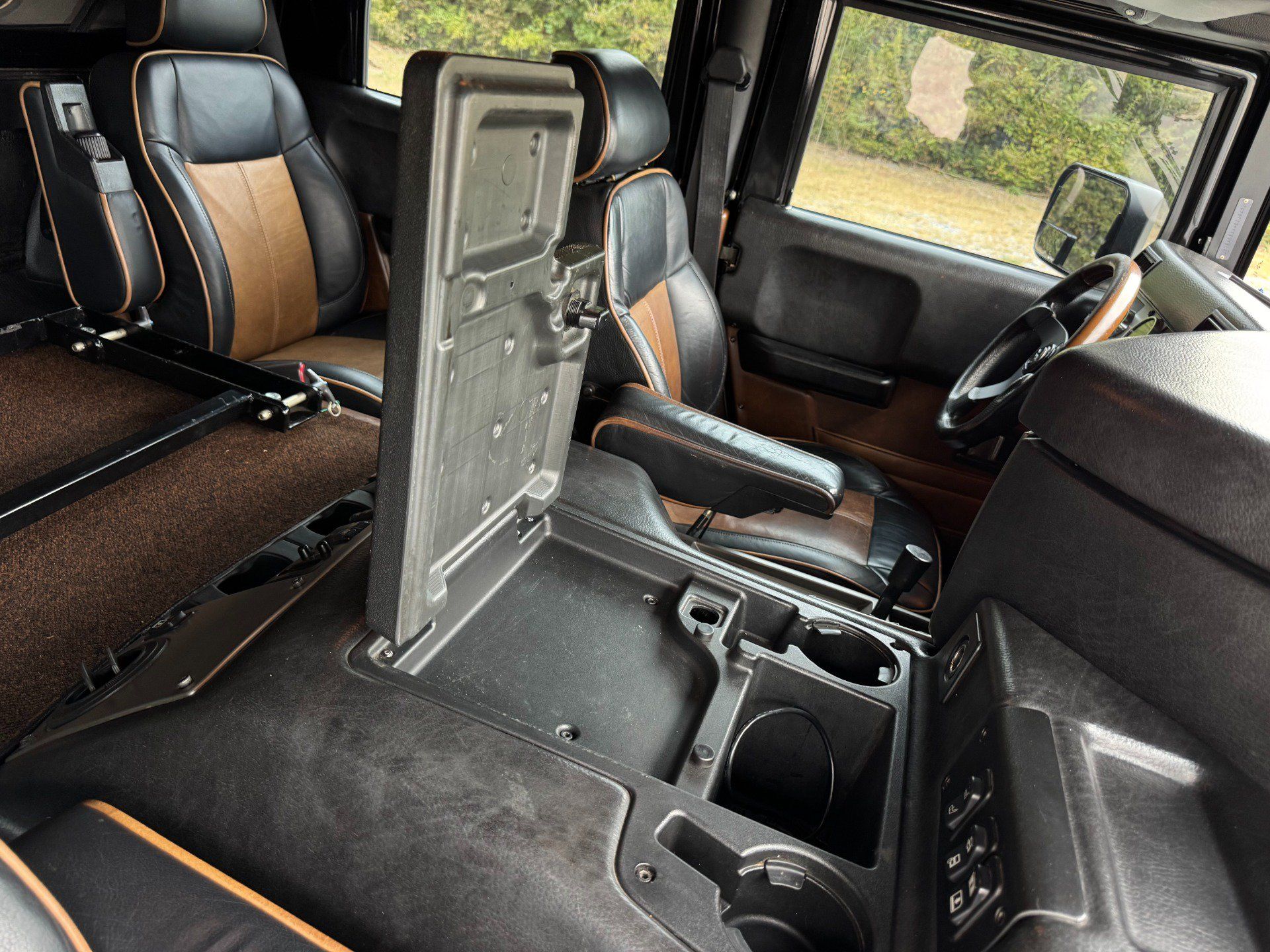 Used 2004 HUMMER H1 4-Door Open Top AWD/4WD image 25