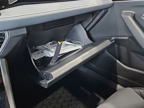 New 2026 Volkswagen Jetta SEL FWD image 29