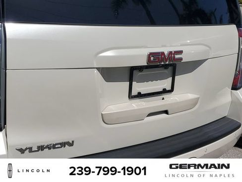 Used 2015 GMC Yukon SLT w/ Open Road Package AWD/4WD image 16