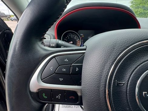 Used 2019 Jeep Compass Trailhawk AWD/4WD image 13