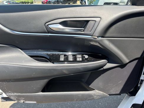 Used 2024 Toyota Mirai w/ Advanced Technology Package image 21