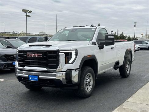 Used 2025 GMC Sierra 2500 Pro image 6
