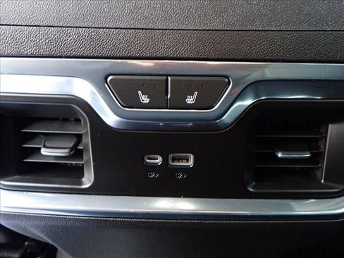 Used 2023 GMC Sierra 1500 Denali w/ Denali Reserve Package image 9