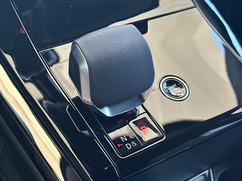 New 2025 Land Rover Range Rover Sport Dynamic SE image 21