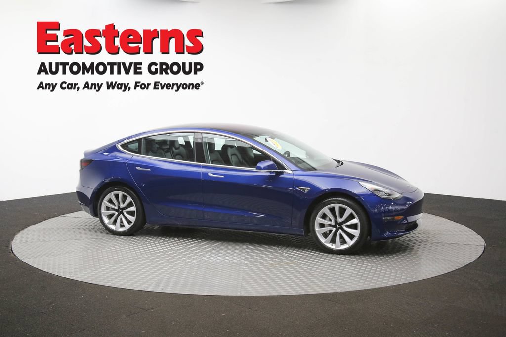 Used 2018 Tesla Model 3 Long Range RWD image 44
