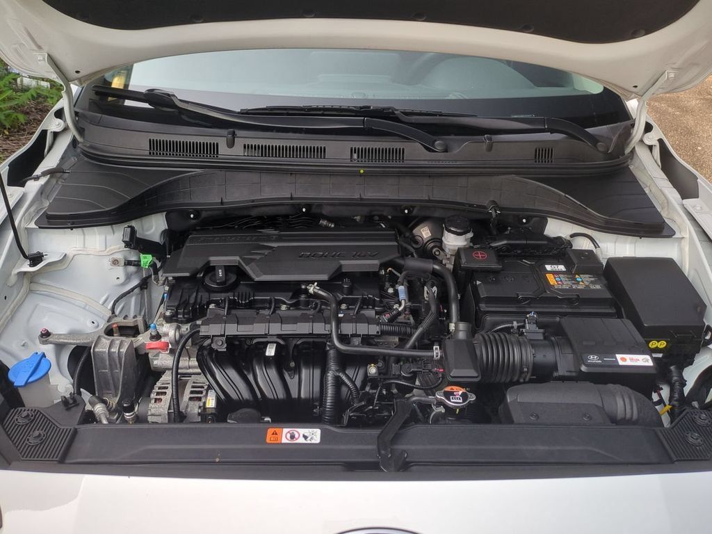 Used 2023 Hyundai Kona SEL AWD/4WD image 28