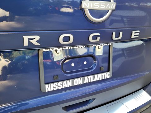 New 2026 Nissan Rogue SV w/ SV Premium Package image 8