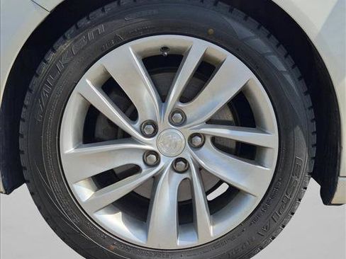 Used 2014 Buick Regal Premium FWD image 13