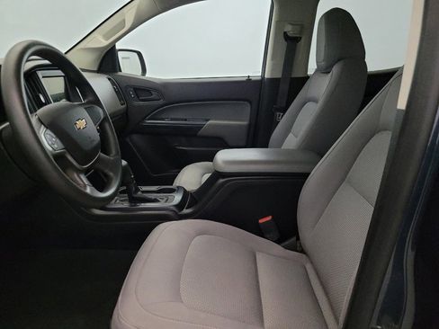 Used 2019 Chevrolet Colorado W/T w/ WT Convenience Package AWD/4WD image 17