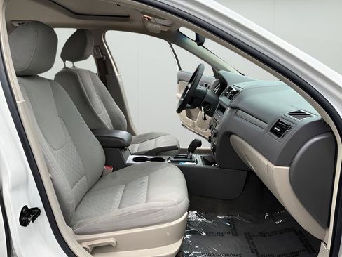 Used 2010 Ford Fusion SE FWD image 13