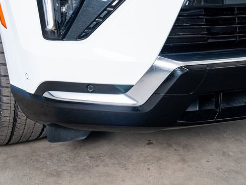 Used 2025 Cadillac Escalade IQ Luxury 2 image 19