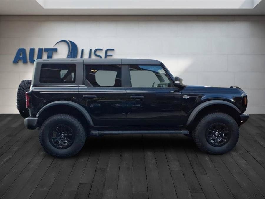 Used 2024 Ford Bronco Wildtrak AWD/4WD image 7
