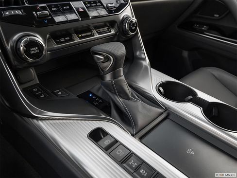 New 2025 Lexus LX 600 4WD w/ Accessory Package (2T) image 12