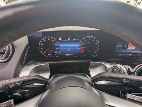 Certified 2024 Mercedes-Benz GLB 250 image 12