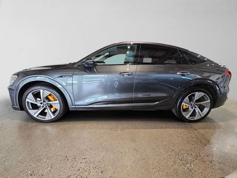 Used 2023 Audi e-tron Prestige w/ Prestige Package AWD/4WD image 6