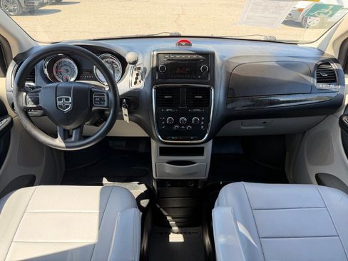 Used 2014 Dodge Grand Caravan SE w/ Quick Order Package 29E SE FWD image 27