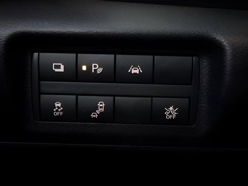 Used 2023 Nissan Kicks S image 27