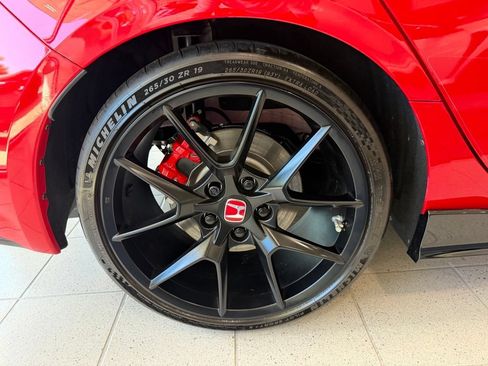 Certified 2025 Honda Civic Type R image 7