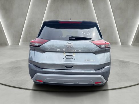 Used 2023 Nissan Rogue SV AWD/4WD image 6