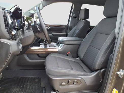 Used 2023 Chevrolet Silverado 1500 LT RWD image 22