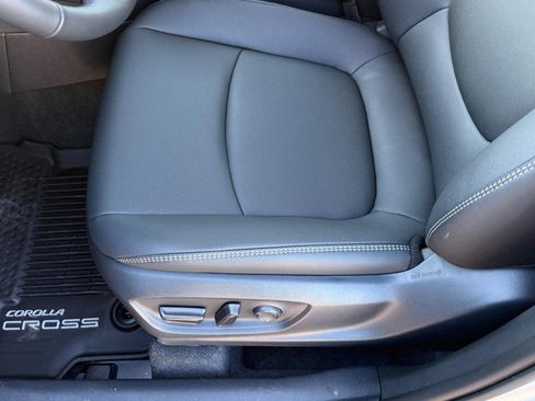 New 2026 Toyota Corolla Cross XLE image 11