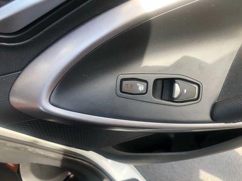 Used 2015 Hyundai Santa Fe Sport 2.0T w/ Option Group 05 FWD image 34