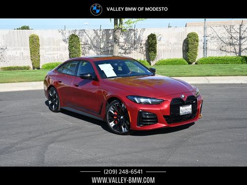 Certified 2025 BMW M440i w/ Premium Package RWD image 1