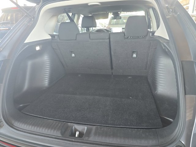 Used 2025 Honda HR-V LX image 6