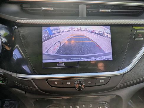 Used 2022 Buick Encore GX Select image 18