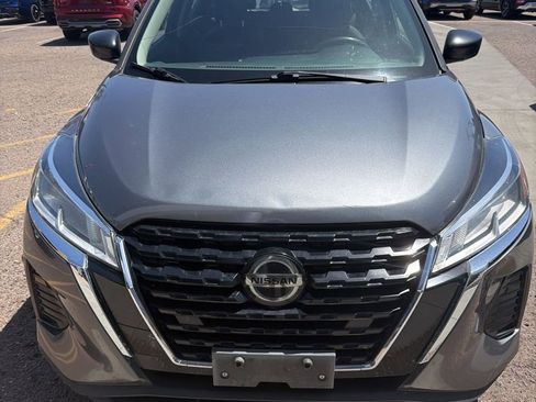 Used 2021 Nissan Kicks S FWD image 5