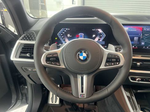 New 2026 BMW X5 M60i image 11