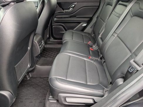 Used 2025 Lincoln Corsair Reserve FWD image 29