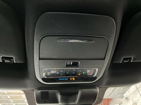 Used 2022 Ford F150 Lariat w/ Equipment Group 502A High AWD/4WD image 24