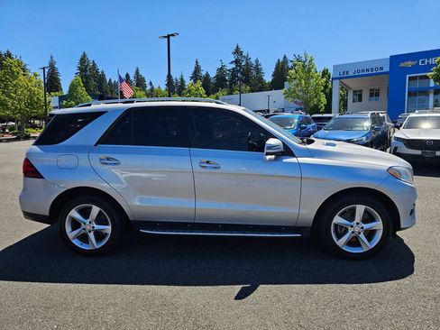 Used 2016 Mercedes-Benz GLE 350 4MATIC image 4